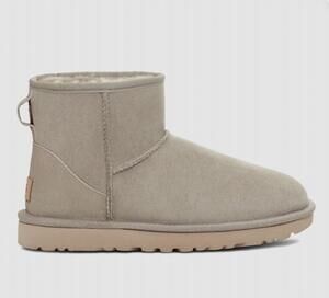 NEW UGG women's classic mini ii boot in goat